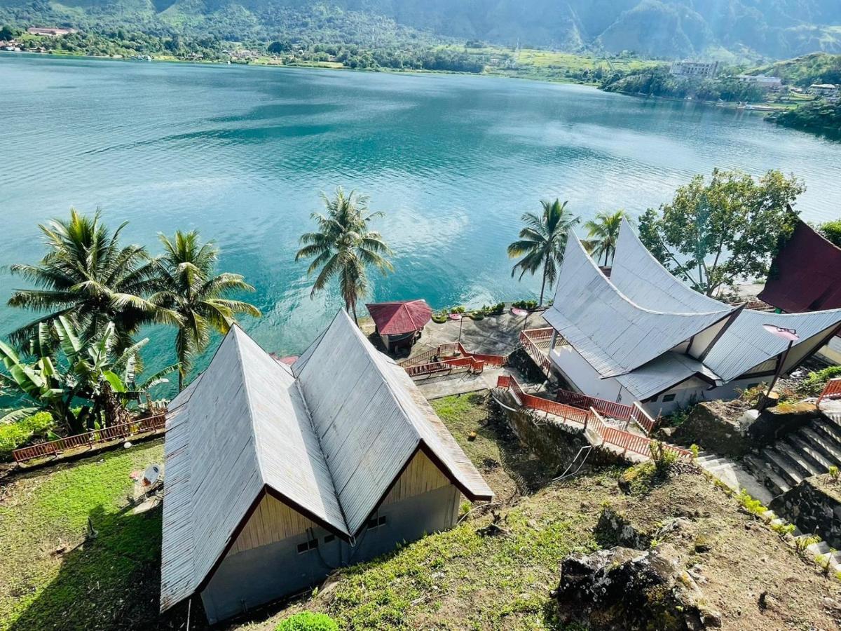 Vandu'S View Guest House & Restaurant Tuk Tuk Buitenkant foto